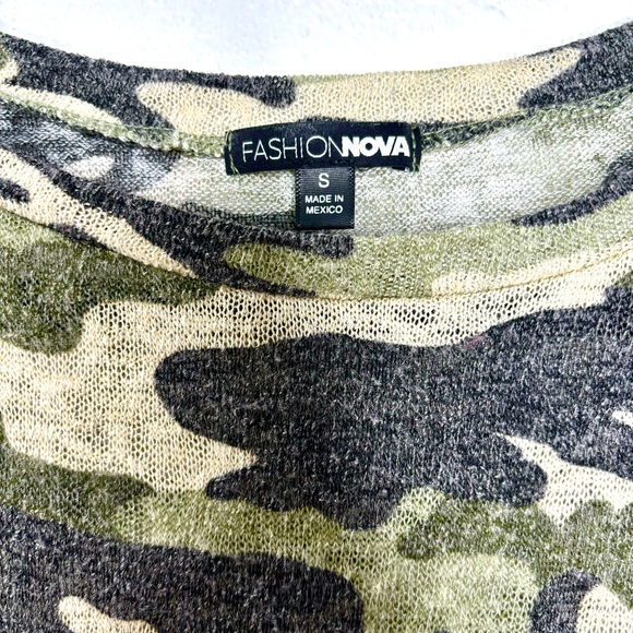Fashion nova camo top size small - Picture 2 of 4